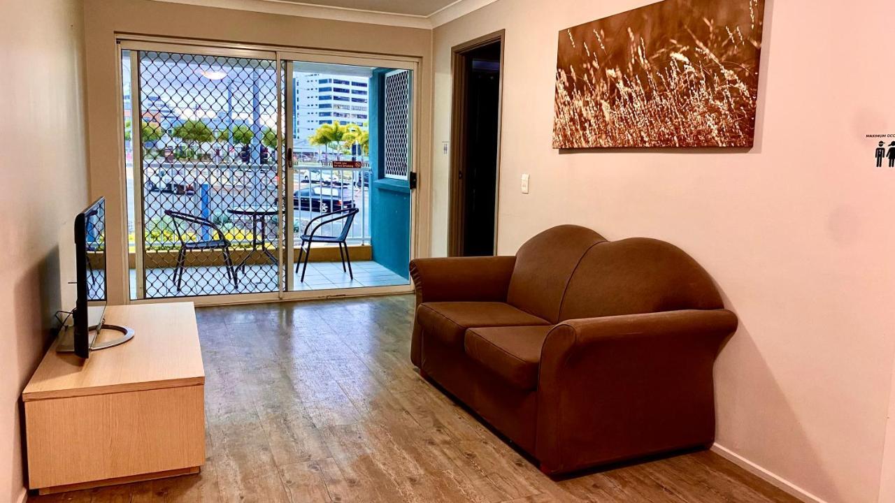 Homely Inn Hostel Gold Coast Dış mekan fotoğraf