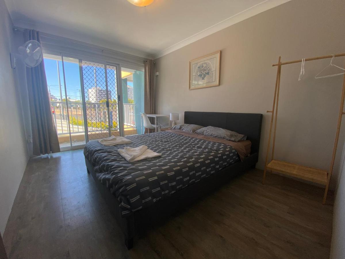 Homely Inn Hostel Gold Coast Dış mekan fotoğraf